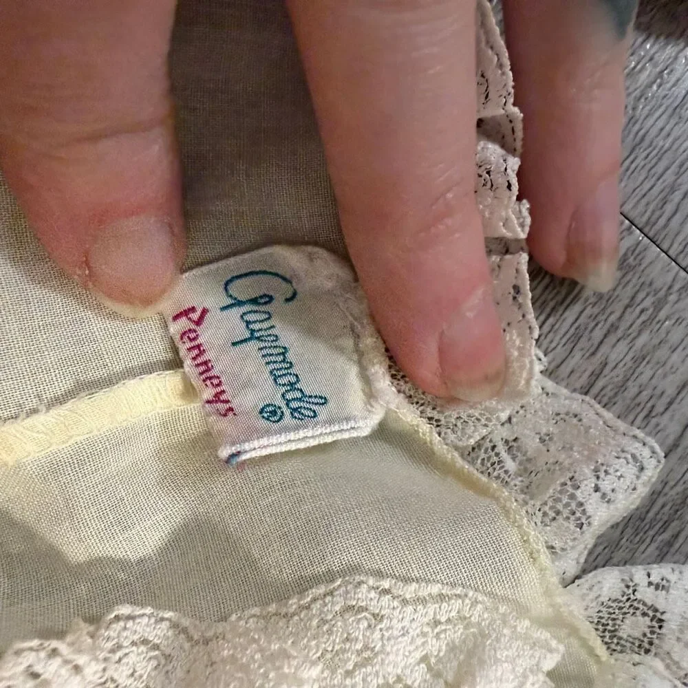 Vintage GayMode Penny’s Yellow Floral Embroidered Mini Dress Nightgown Slip Medi - Picture 5 of 7